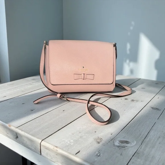 Kate Spade New York Women's Avva Pershing Street - Crossbody GC - Picture 2 of 10